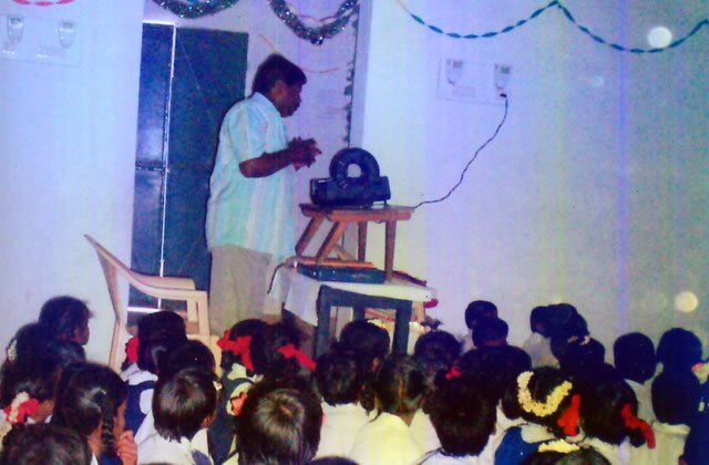 yoganathan-011